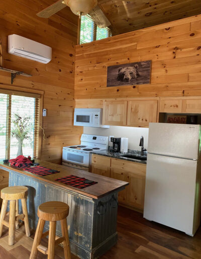 cabin for rent with full kitchen, cabin for rent near snowmobile trails, cottage for rent near snowmobile trails, things to do in eagle river, eagle river wisconsin, lynx lake cabin rental, fox den cabin rental, eagle river cabin rental, cabins for rent wisconsin